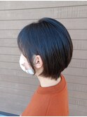 黒髪ショート