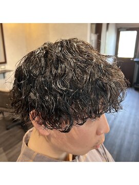 マニマニ(manima-ni) 外ハネ波巻きパーマ