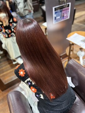 ヘアースペース ブイ(hair space V) カラーも長持ち！Vオリジナル！Aujuaプレミアムトリートメント！