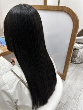 アドラーブル ココロ 新潟(adorable CoCoLo) 縮毛矯正/艶髪/髪質改善/新潟/万代／ストレート