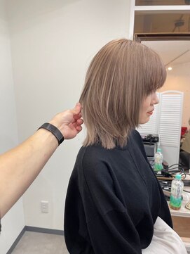 ロイス 渋谷(ROIS) ボブルフ/ネビージュ/小顔/ワンレン/スモーキーアッシュ[渋谷駅]