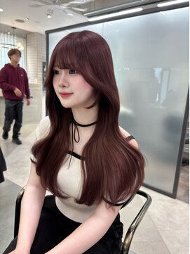 リリー(Lilley) レイヤーカット/顔周りカット/韓国巻き/艶感カラー