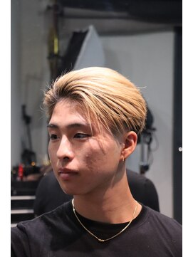スキルメイト 天神(SKILL MATE) 【SKILL】メンズカット/パーマ/ブリーチ/眉毛/フェザーショート