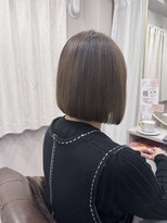 カミノワ(kaminowa)&nbsp;白髪率40％おすすめスタイル/神戸/三宮/白髪ぼかし/脱白髪染め