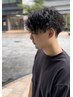 「メンズは常にカッコよく」メンズ似合わせカット+毛流れパーマ ¥10,980
