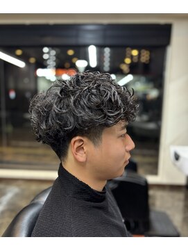 ドゥーエン(DoEN) シャドウパーマ