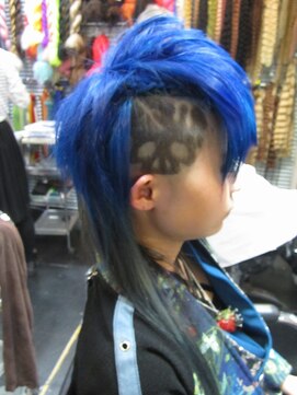 トリックストア(TRICK STORE) 派手髪とバリカンアート