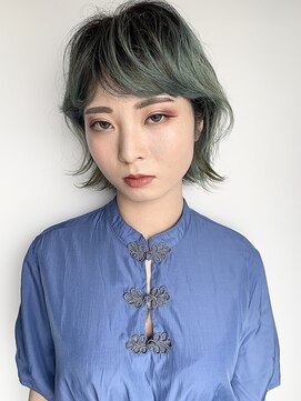 イズ(iss) #ブリーチカラー #オーロラグリーン #マッシュウルフ