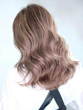 アルバム 銀座(ALBUM GINZA) マロンベージュ_クールショートピンクベージュボブルフ_ba309902