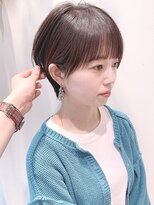 ステア ケース(stair case)&nbsp;大人かわいいマッシュショートボブ耳かけ2022年人気髪型