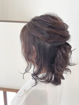 ロカ(Roca) ミディアムレイヤー×ゆるふわパーマ