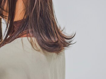 シャル 町田(shalu)の写真/ウルトラファインバブル導入◎くせ毛の抑制/カラー・パーマの浸透率もＵＰ★健康的な美髪へ導く！【町田】