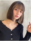 ダークアッシュ/ミディアムレイヤーカット［髪質改善/縮毛矯正］