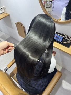 ゴカン(Gokan) 髪質改善ストレート／shiho