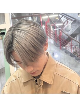 アジリ(agili) ツーブロック/センターパート/ダブルカラー/ホワイトカラー