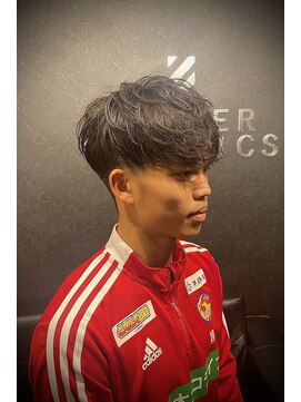 バーバークラシックス(BARBER CLASSICS) 下ろしニュアンスカーリーパーマ