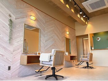 ジャミング(Jaming)の写真/夜中2時まで営業、新しいカタチの美容室"hair salon Jaming"女性専用プライベートサロンで特別な時間を♪