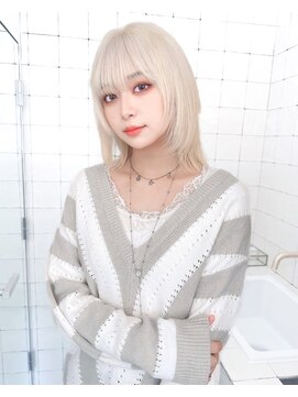 フウ(fuh) ホワイト/ダブルカラー/ハイパーケアブリーチダブルカラー/