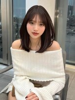 フィル 横浜(fil)&nbsp;バブみレイヤー_大人ガーリーダークアッシュ似合わせカット