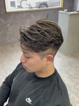 ザゴールド 宮崎(THE GOLD) ハイライト＋センターパート【宮崎/メンズカット/メンズパーマ】