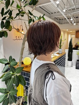 カイ(kai) ショートボブパーマ