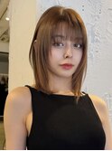 シースルバングヘイリーボブ顔まわり外ハネ切りっぱなしボブ