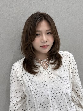 ルクス スマートサロン(Luxs SmartSalon) 面長解消レイヤーカット
