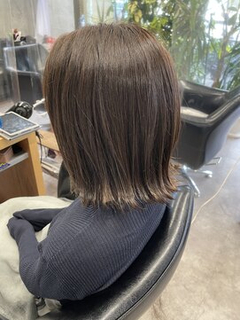 シェル 吉祥寺(shell) 大人かわいい切りっぱなしボブ_アッシュベージュ