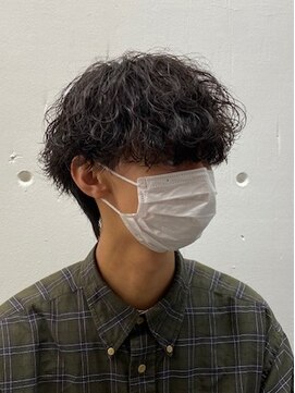 スティミュラス(Stimulus) 波巻きマッシュ（襟足あり）