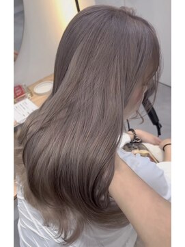 イオエ 梅田(ioe) ニュアンスカラー/グレージュ/ツヤ髪スタイル/髪質改善/縮毛矯正