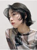 顔周りレイヤーカットくびれヘアミルクティーベージュカラー