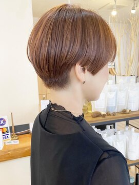 モリオ フロム ロンドン 成増店 【morio成増/ムラマツ】前髪ありハンサムショート