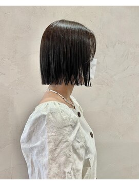 インビテーション 名古屋(invitation) 切りっぱなしボブ