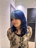 ステア ケース(stair case)&nbsp;ブルーデザインカラーハイトーン髪質改善トリートメント