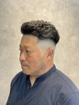 バンブーグラスホワイト(Bamboograss white) 大人フェードパーマ