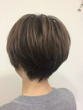 ラジュ(Rju) 大人丸みショート