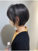 2025年冬顔周りレイヤー小顔効果愛されショートボブ赤羽美容室