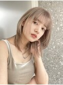 渋谷ブリーチカラータッセルボブ顔周りレイヤー切りっぱなしボブ