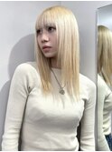 ブロンドヘアー