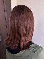 ラ クープ Lacoupe&nbsp;ミディアムヘア、切りっぱなしスタイル