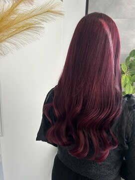 ビューティーサロン はんしん ワインレッド