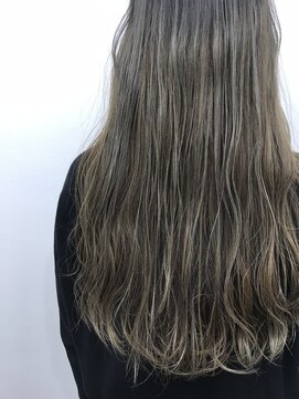 トロニー(TLONY) 渋谷TLONY 極細ハイライトデザイン