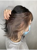 【個性派】ミルクティーグレージュのインナーカラー