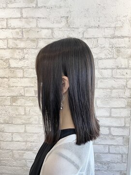 アン ココン(un.cocon) 【un.cocon 吉祥寺】大人可愛い 外ハネミディアム ♪