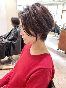 ネオリーブ クタ 町田店(Neolive kuta) 大人ショート【町田、町田駅220113】