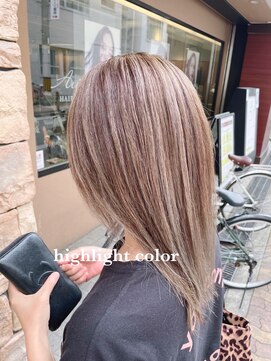 リー ルーチェ 布施(Lee Luce) コントラストハイライト