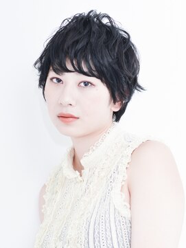 ヴェシ(vesi) ショートパーマ