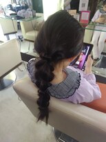 キュービックヘア 東陽町駅前店(CubicHair) 四つ編み編みおろし