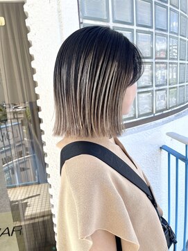 ロマーリ(LOMARLIE) 根本が気になりにくいカラー_伸ばしかけ風デザイン