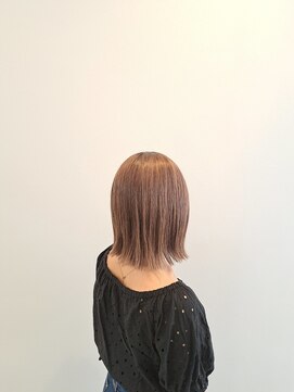 カラ(Cara) 切りっぱなしボブ♪